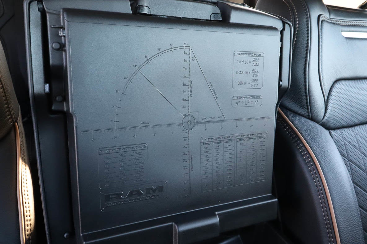 2026 RAM 1500 Tungsten 4x4 Crew Cab 5'7 Box