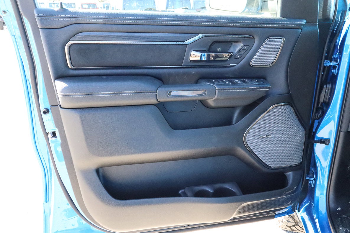 2026 RAM 1500 Rebel 4x4 Crew Cab 5'7 Box