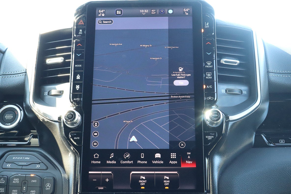 2026 RAM 1500 Rebel 4x4 Crew Cab 5'7 Box