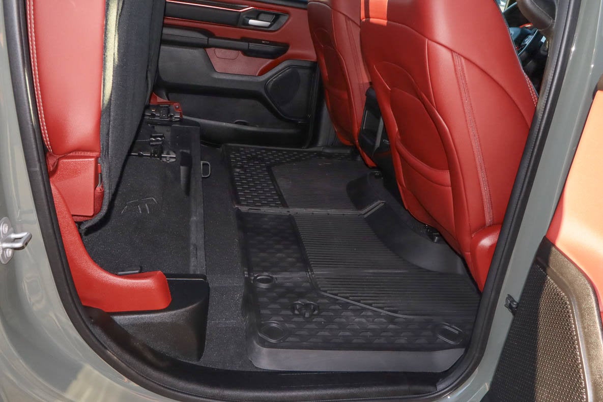 2026 RAM 1500 Rebel 4x4 Crew Cab 5'7 Box