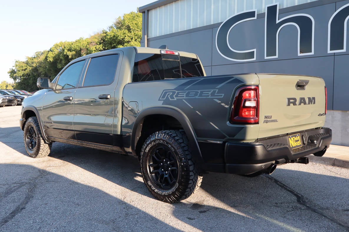 2026 RAM 1500 Rebel 4x4 Crew Cab 5'7 Box