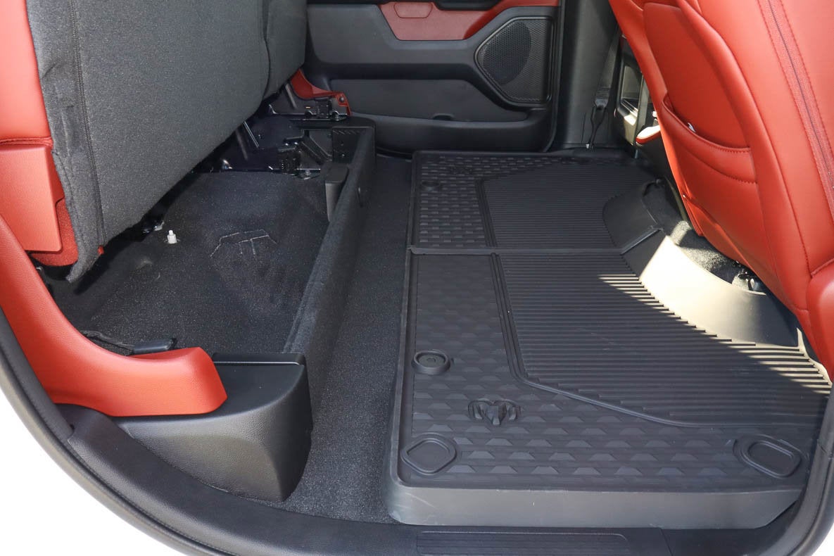2026 RAM 1500 Rebel 4x4 Crew Cab 5'7 Box