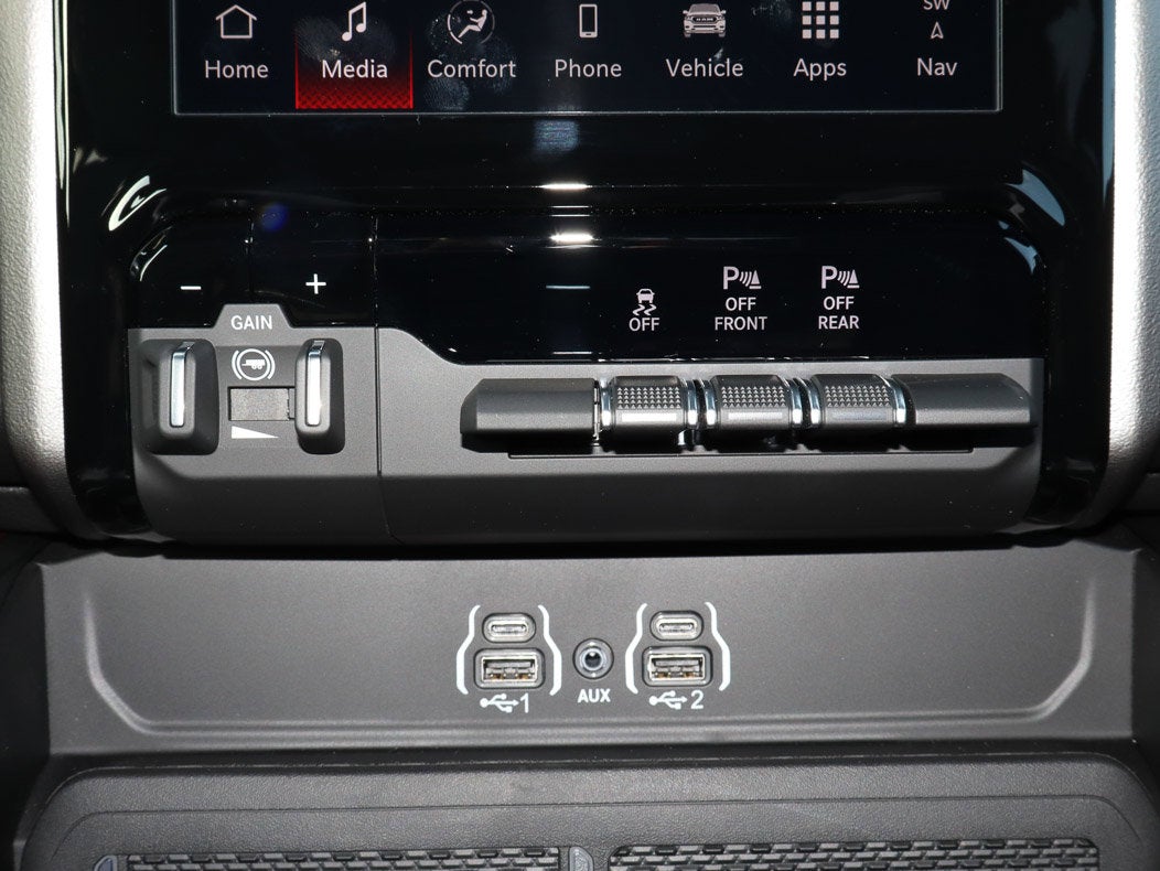 2026 RAM 1500 Rebel 4x4 Crew Cab 5'7 Box