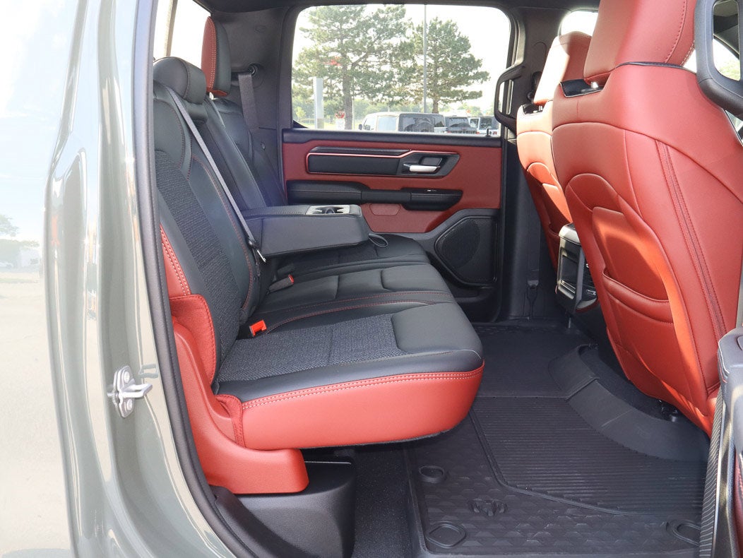 2026 RAM 1500 Rebel 4x4 Crew Cab 5'7 Box