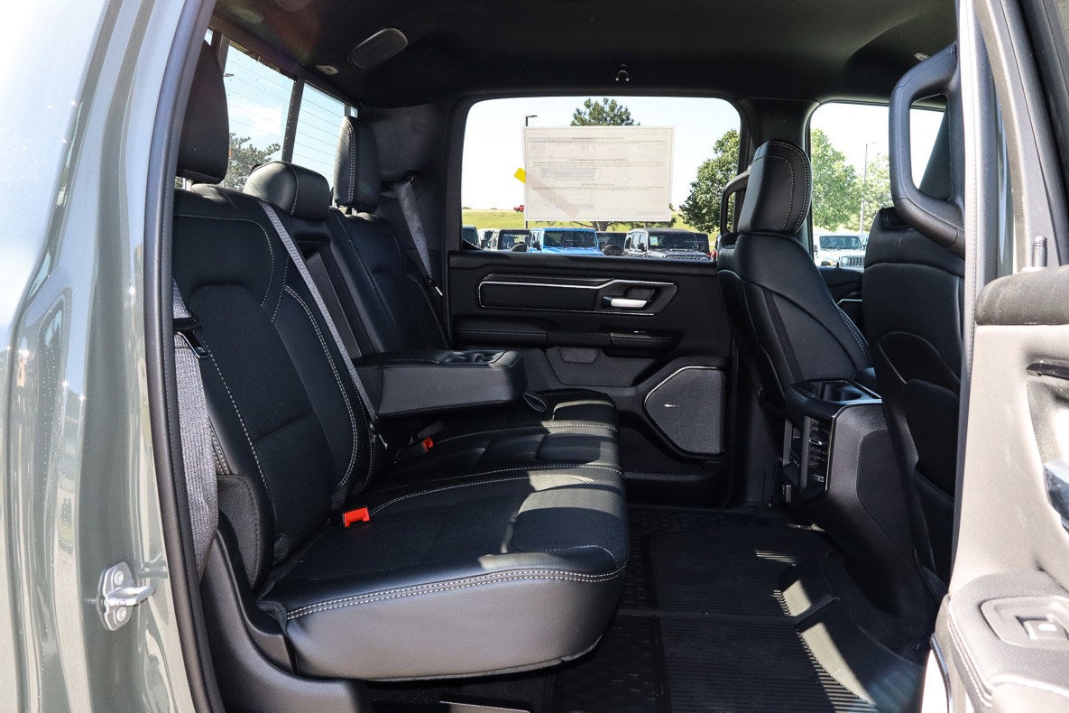 2026 RAM 1500 Rebel 4x4 Crew Cab 5'7 Box