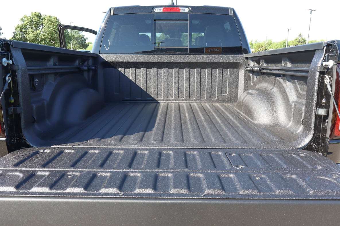 2026 RAM 1500 Rebel 4x4 Crew Cab 5'7 Box