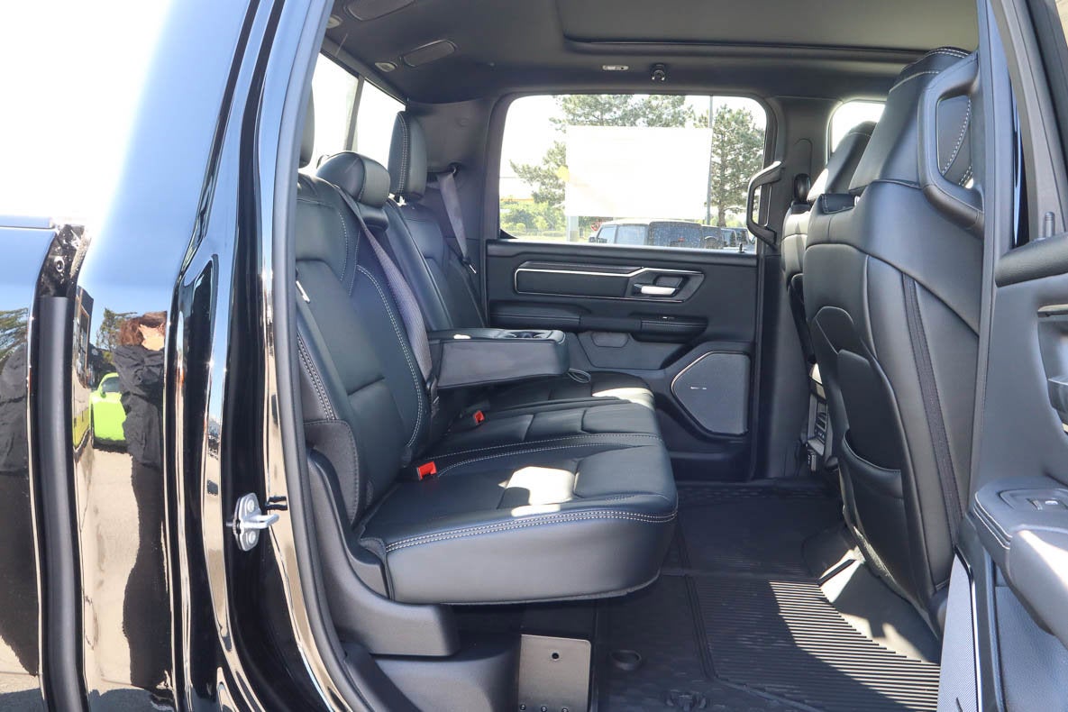 2026 RAM 1500 Rebel 4x4 Crew Cab 5'7 Box