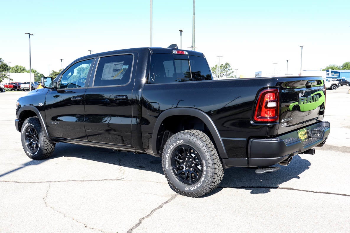 2026 RAM 1500 Rebel 4x4 Crew Cab 5'7 Box