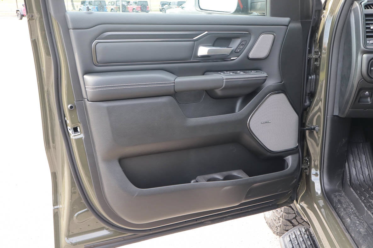 2027 RAM 1500 Rebel 4x4 Crew Cab 5'7 Box