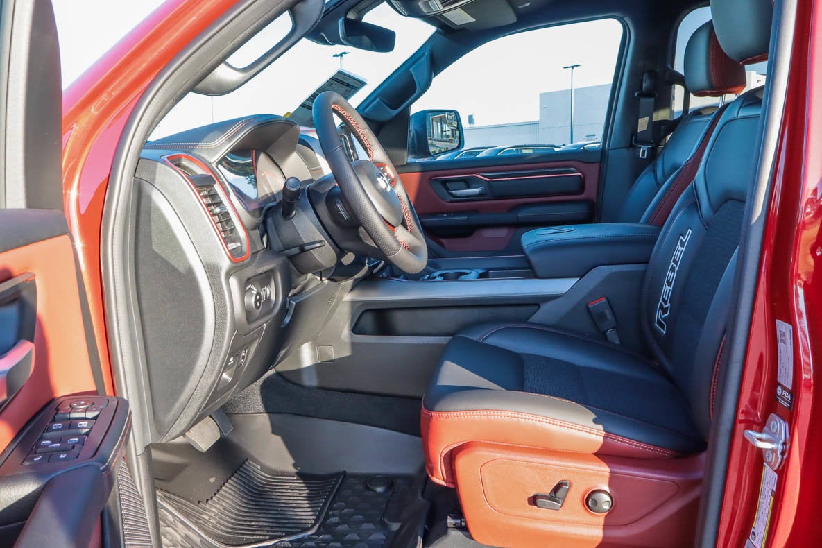 2027 RAM 1500 Rebel 4x4 Crew Cab 5'7 Box