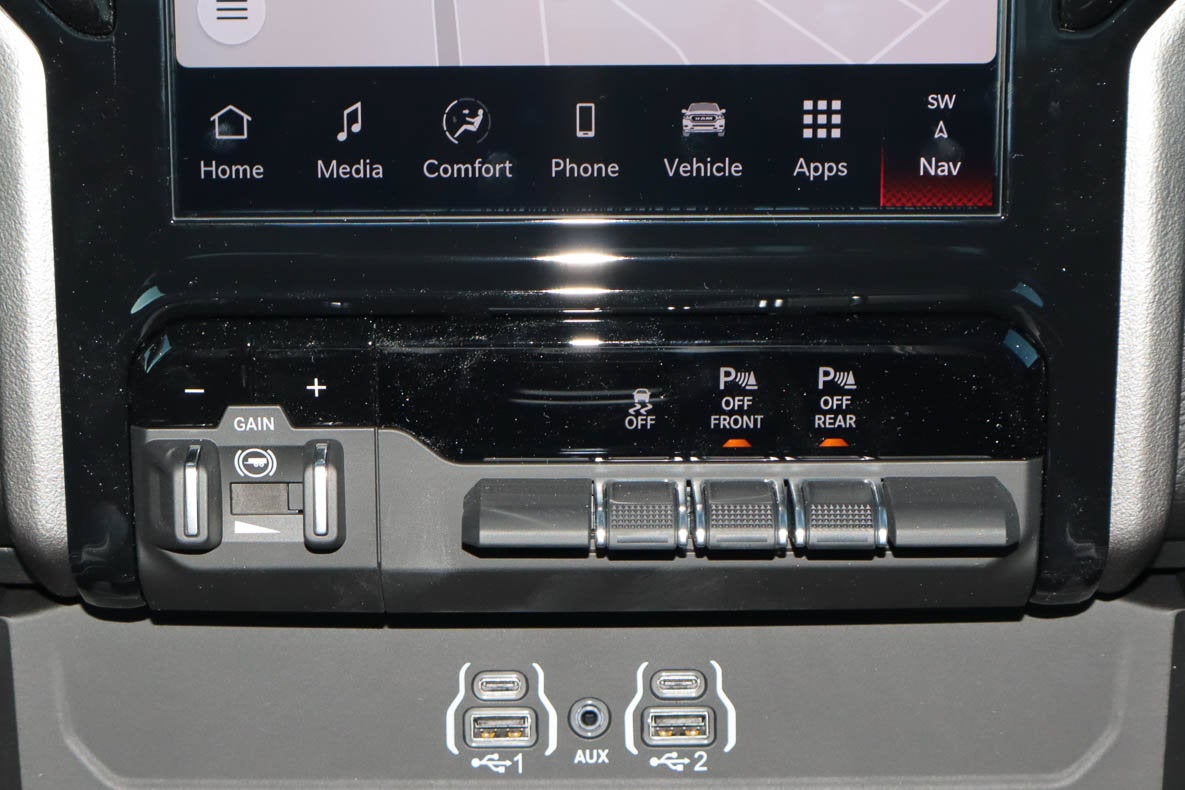 2027 RAM 1500 Rebel 4x4 Crew Cab 5'7 Box