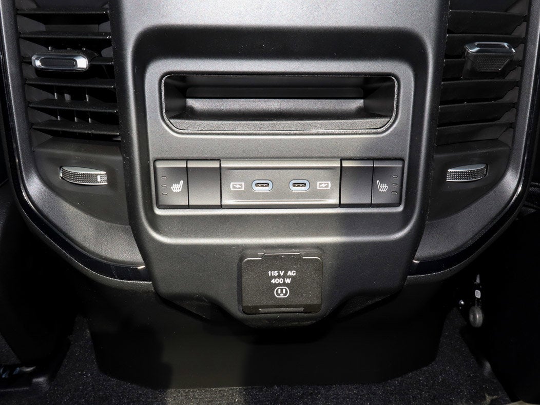2026 RAM 1500 Rebel 4x4 Crew Cab 5'7 Box