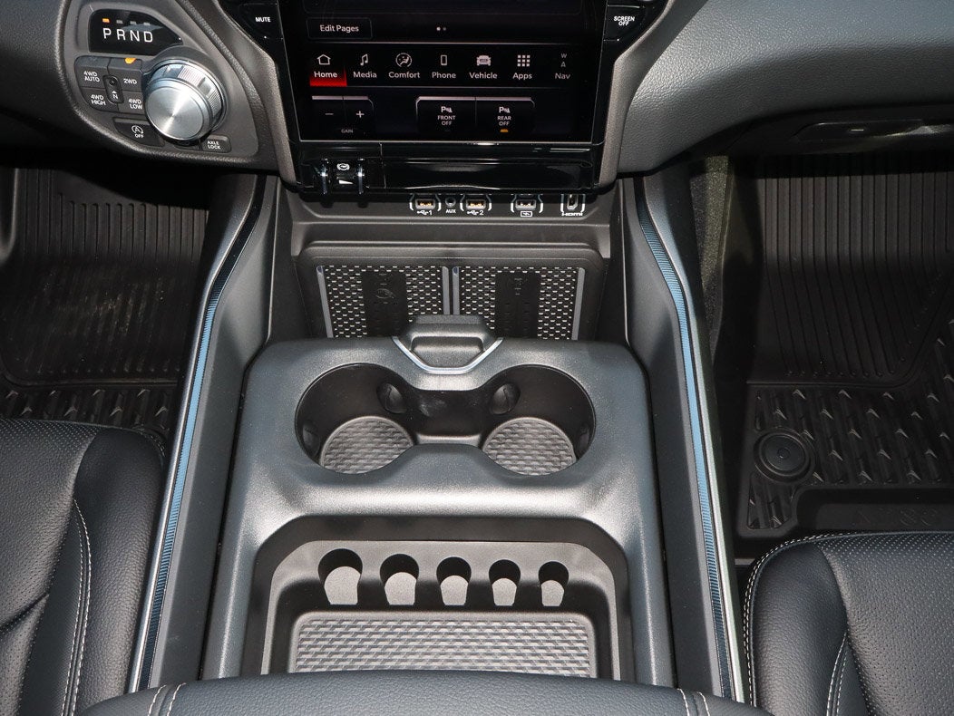 2026 RAM 1500 Rebel 4x4 Crew Cab 5'7 Box