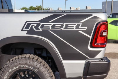 2026 RAM 1500 Rebel 4x4 Crew Cab 5'7 Box