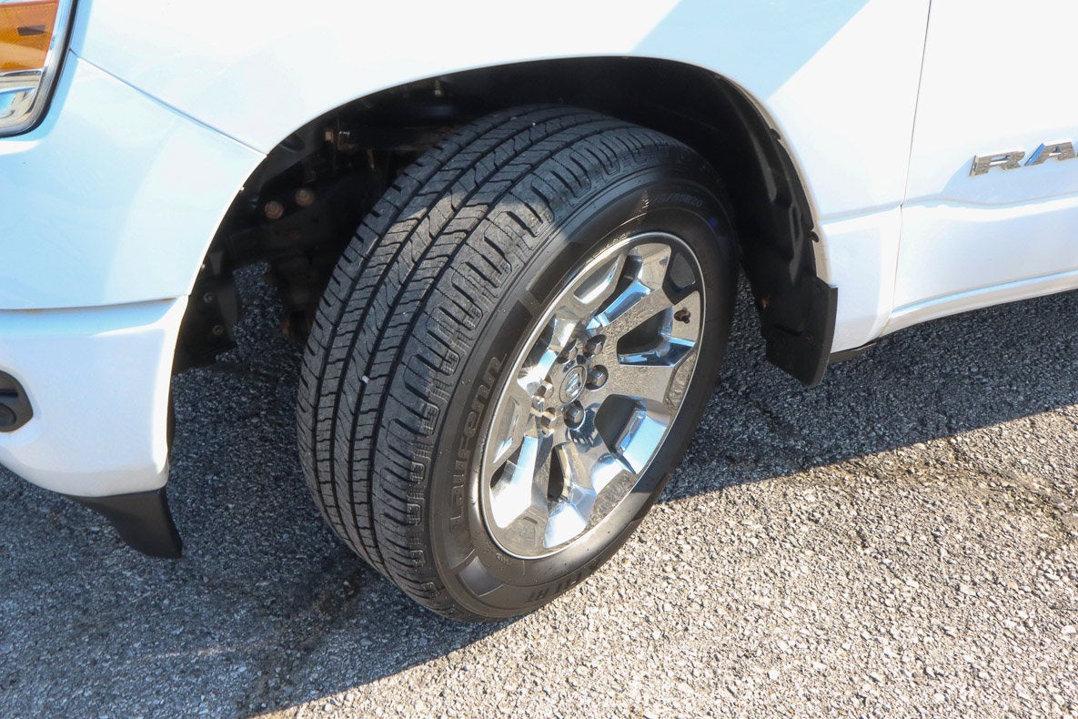 2023 RAM 1500 Big Horn 4x4 Crew Cab 6'4 Box