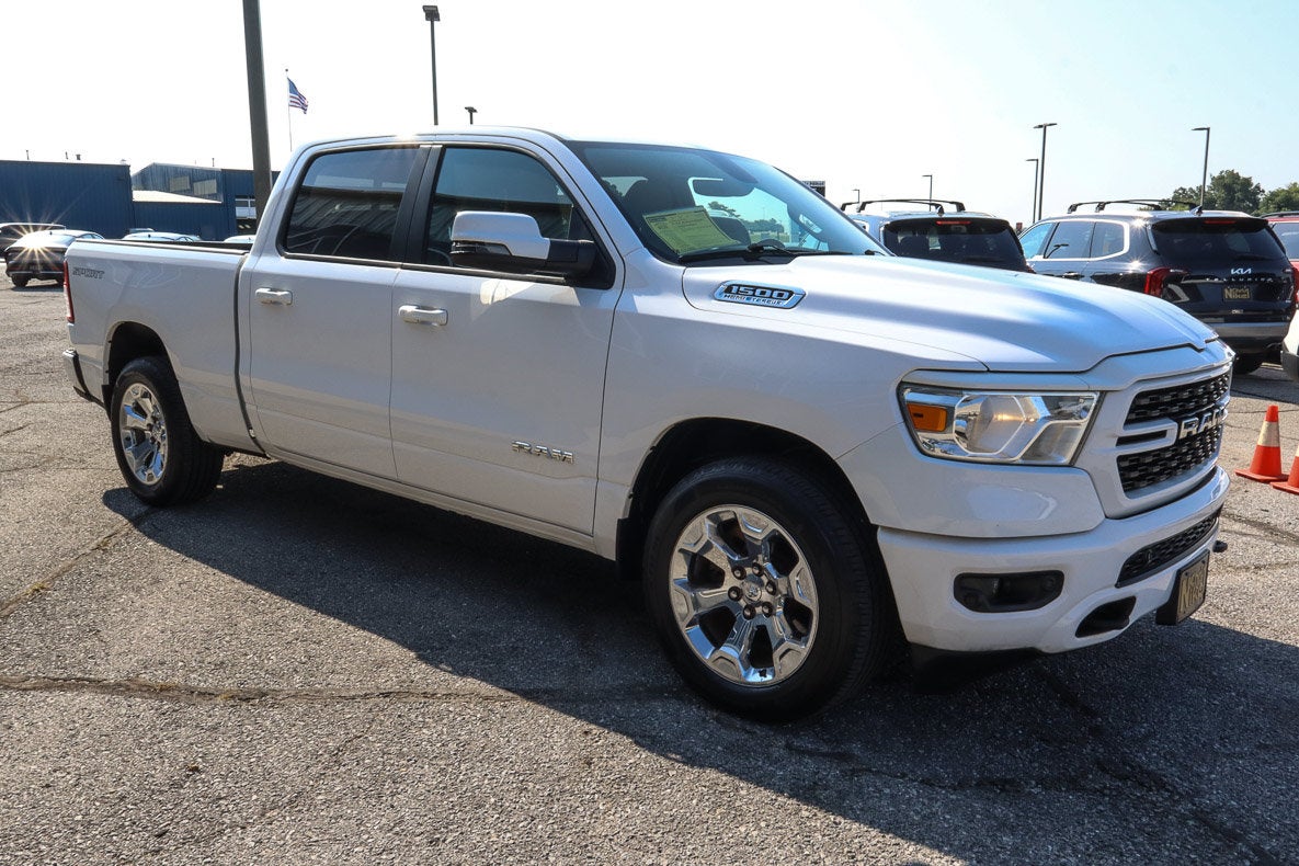 2023 RAM 1500 Big Horn 4x4 Crew Cab 6'4 Box