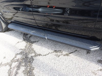 2022 RAM 1500 Laramie 4x4 Crew Cab 6'4 Box