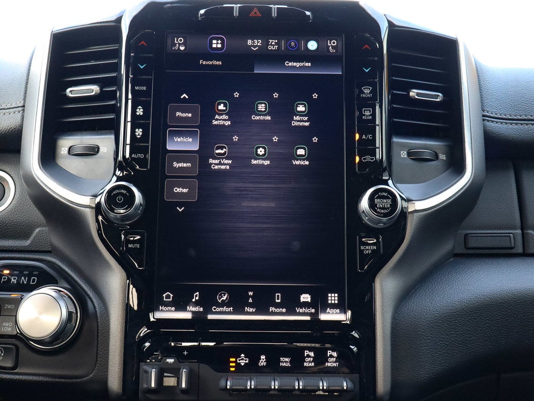 2022 RAM 1500 Laramie 4x4 Crew Cab 6'4 Box