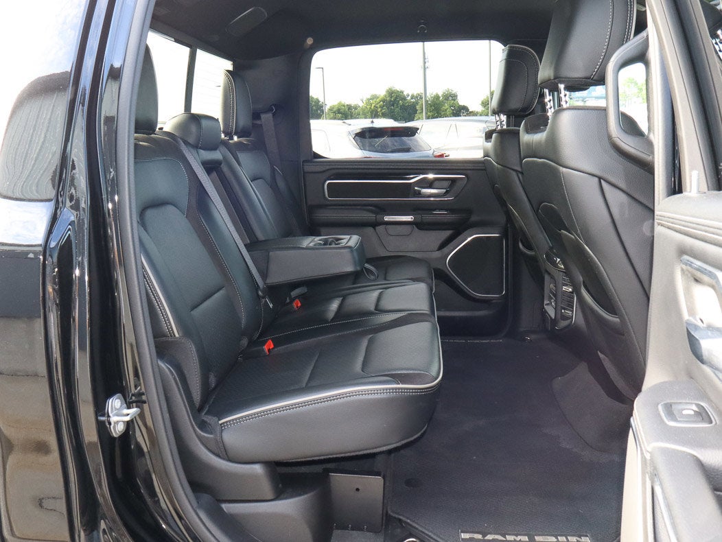 2022 RAM 1500 Laramie 4x4 Crew Cab 6'4 Box