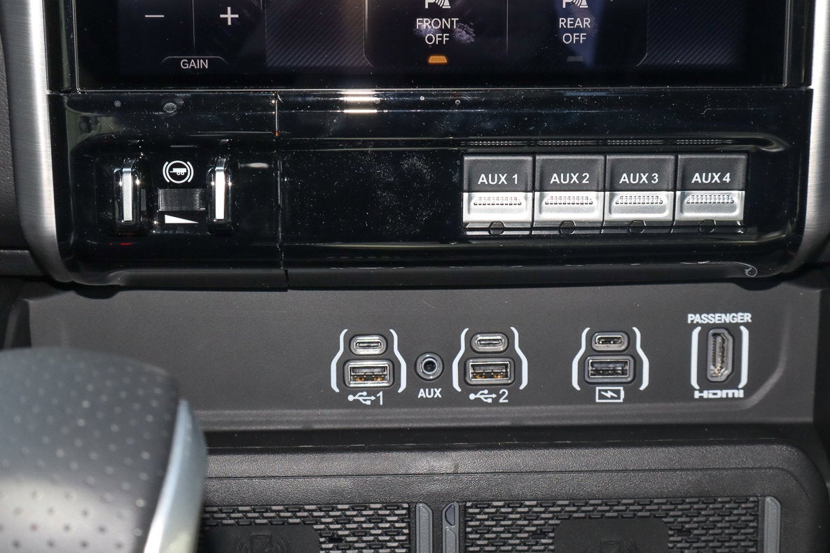 2026 RAM 1500 RHO 4x4 Crew Cab 5'7 Box