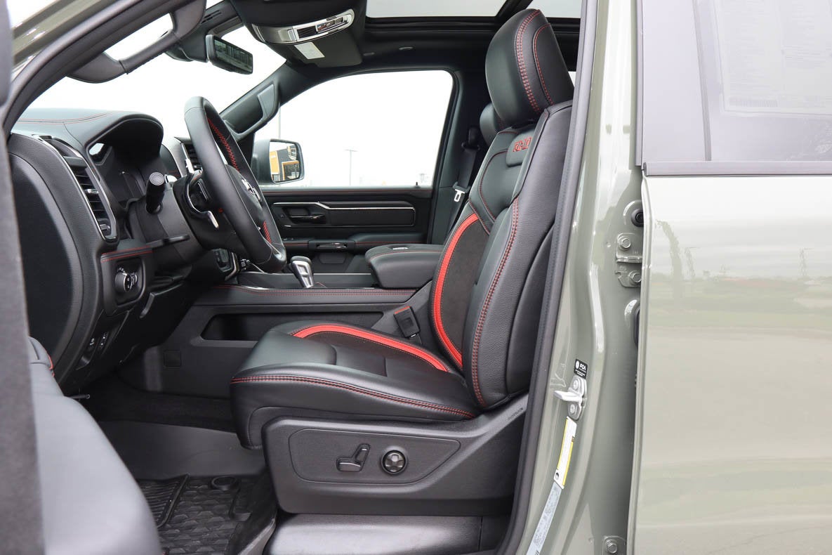 2026 RAM 1500 RHO 4x4 Crew Cab 5'7 Box