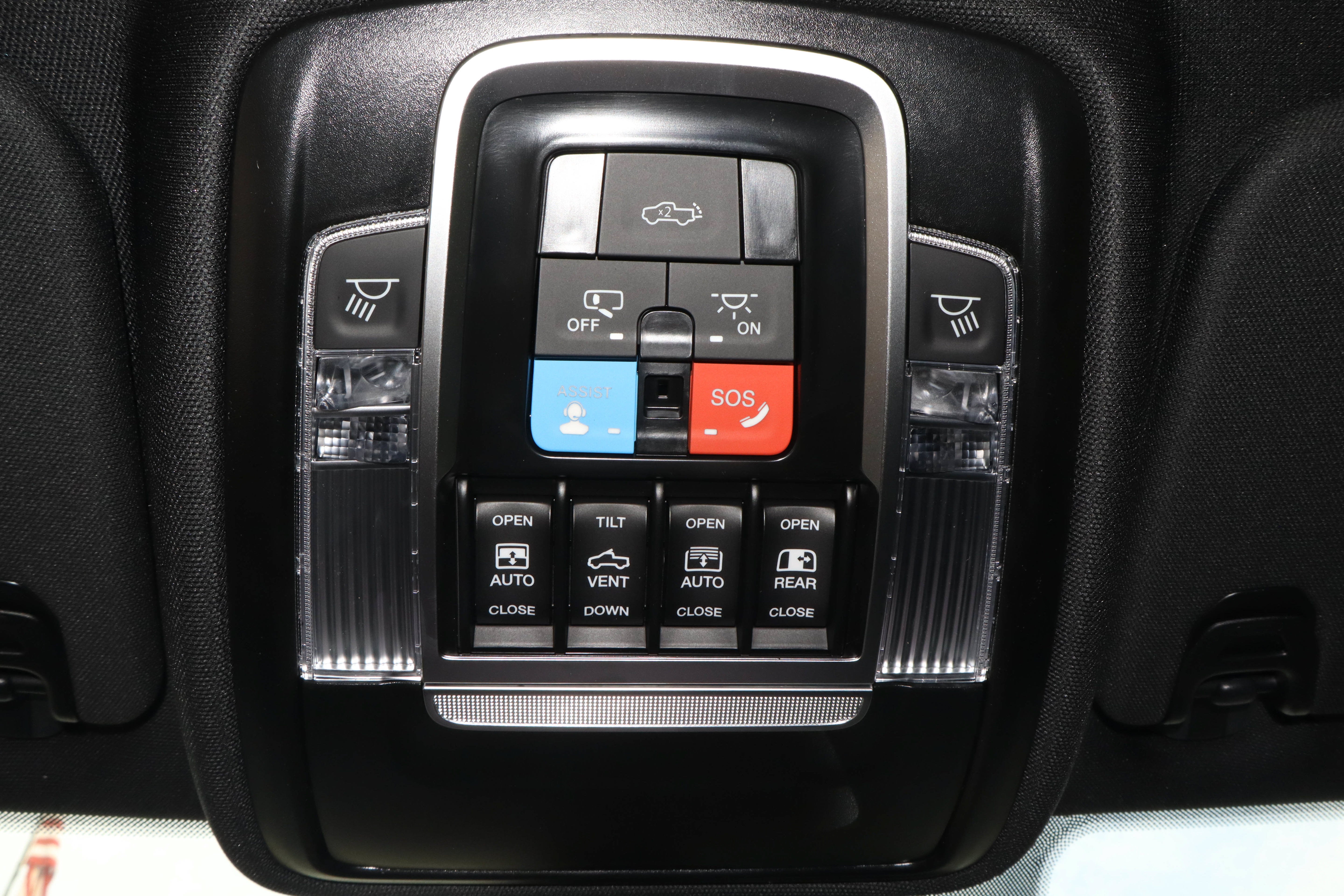 2026 RAM 1500 RHO 4x4 Crew Cab 5'7 Box