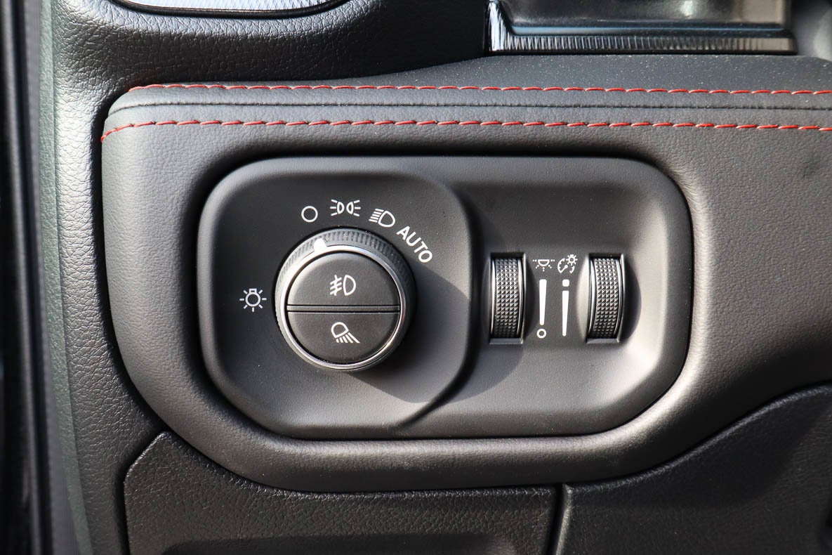 2026 RAM 1500 RHO 4x4 Crew Cab 5'7 Box