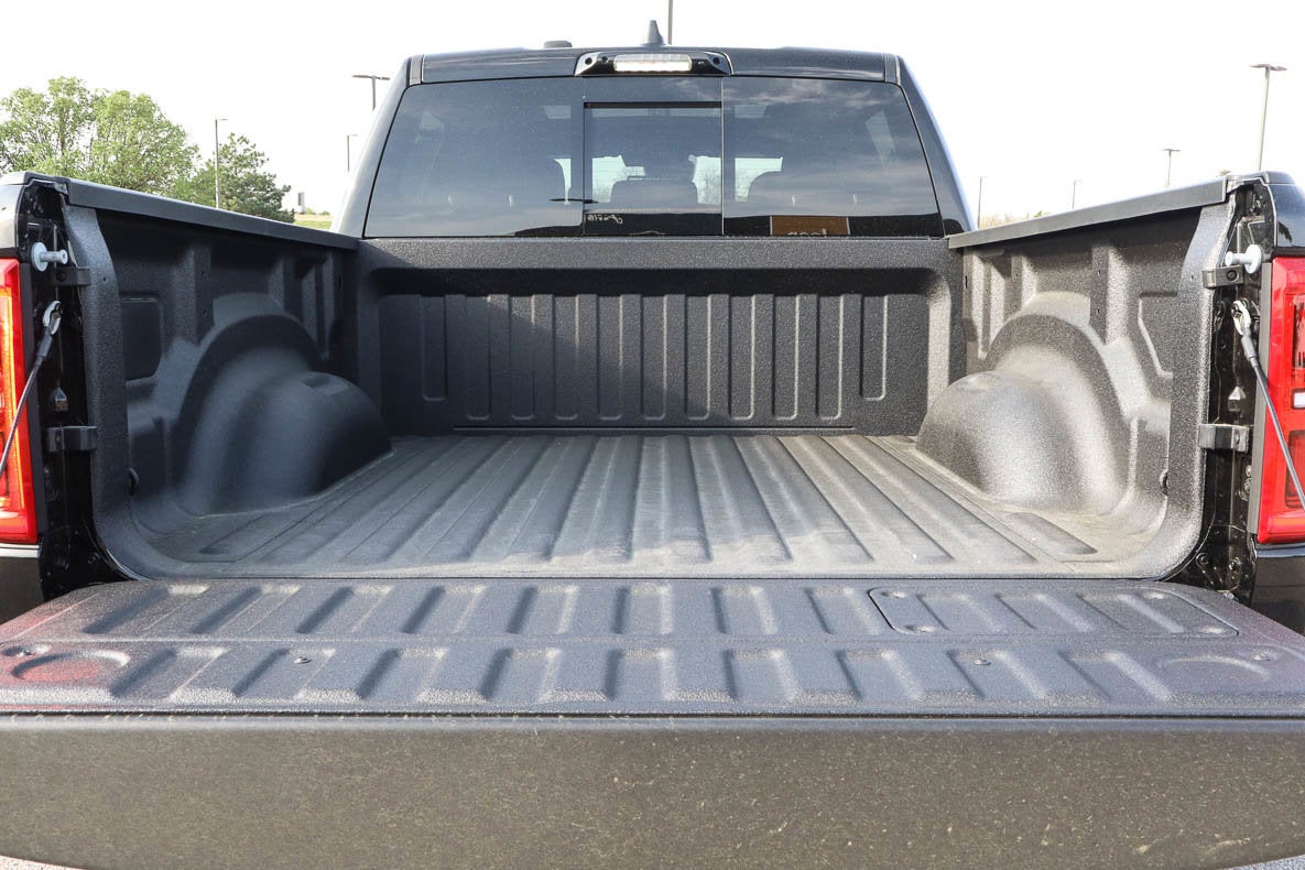 2026 RAM 1500 RHO 4x4 Crew Cab 5'7 Box