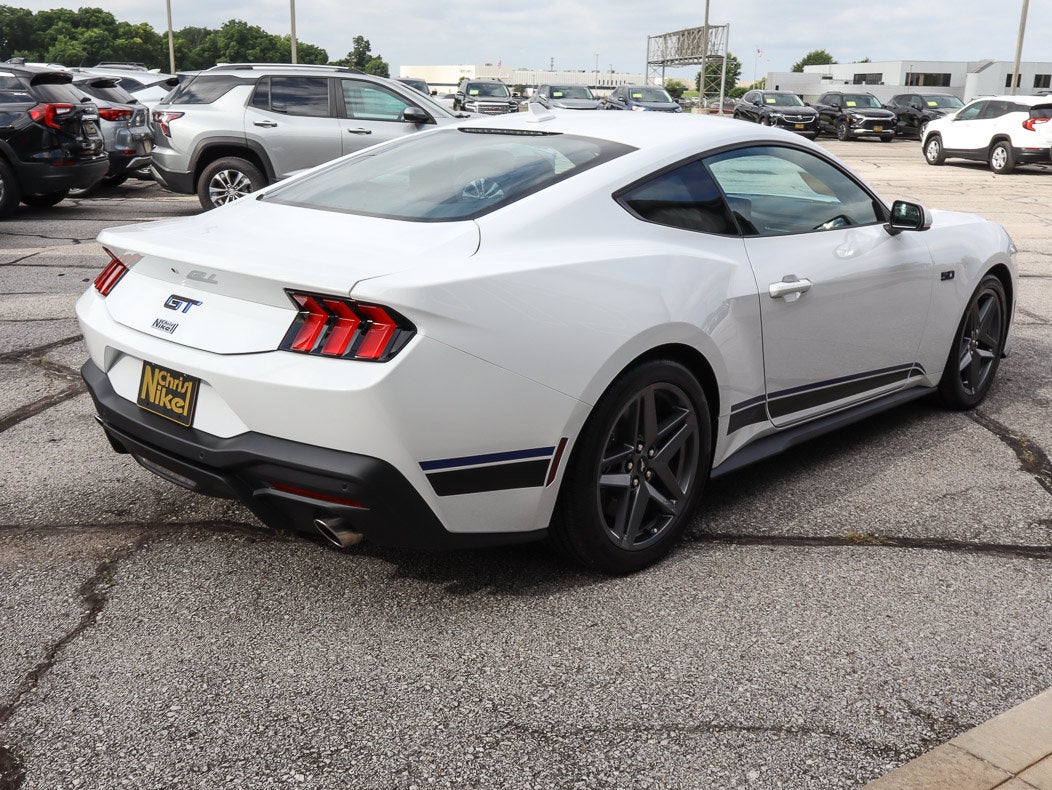 2024 Ford Mustang GT Premium Fastback