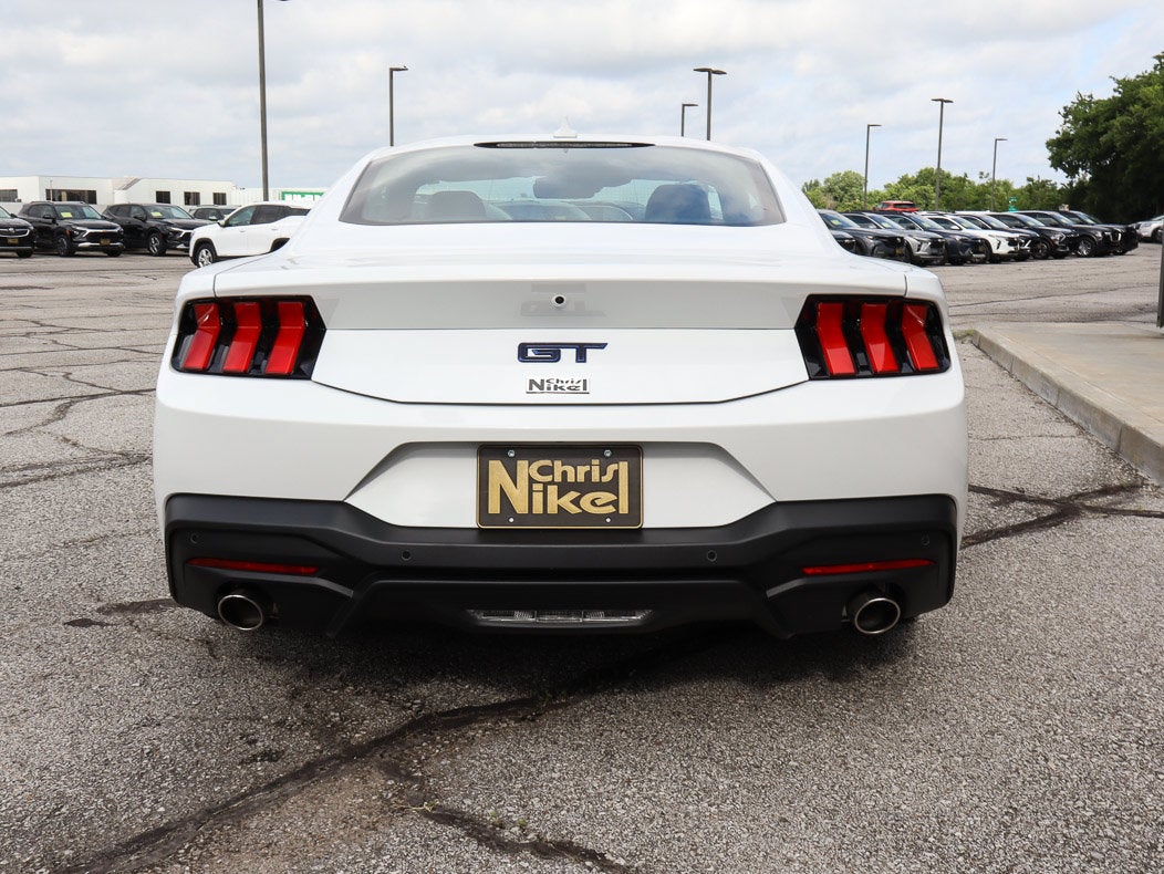 2024 Ford Mustang GT Premium Fastback