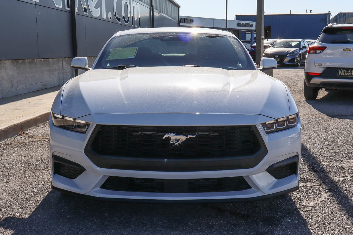 2024 Ford Mustang EcoBoost Fastback