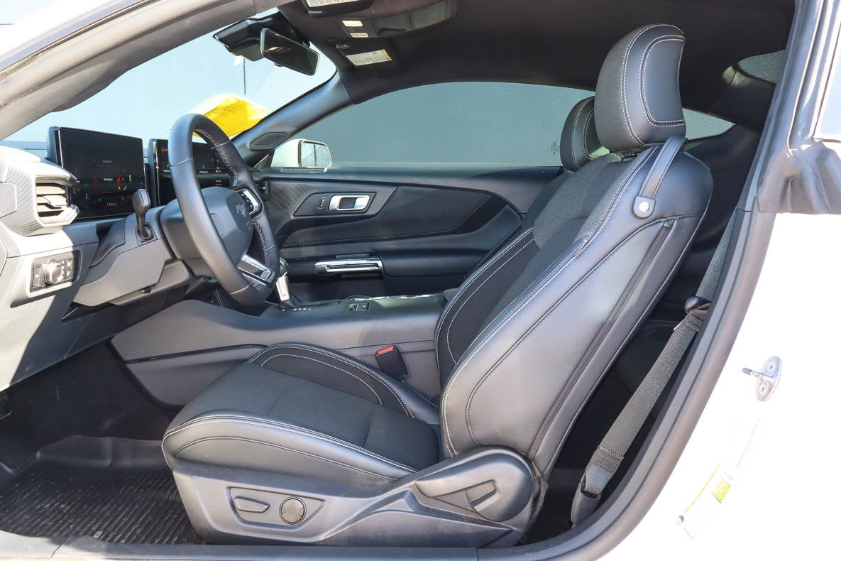 2024 Ford Mustang EcoBoost Fastback