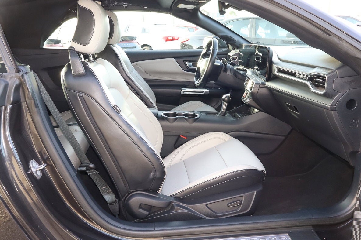 2024 Ford Mustang EcoBoost Premium