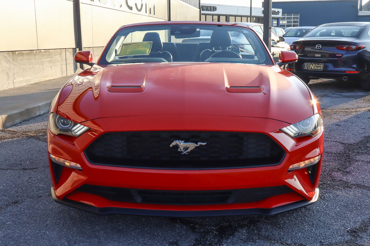2022 Ford Mustang EcoBoost Premium