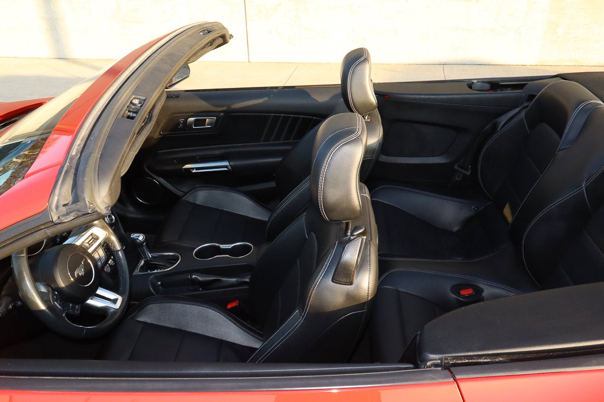 2022 Ford Mustang EcoBoost Premium