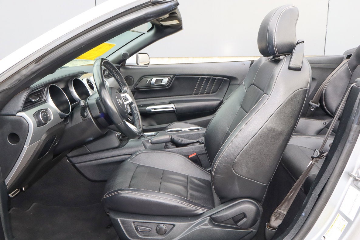 2022 Ford Mustang EcoBoost Premium