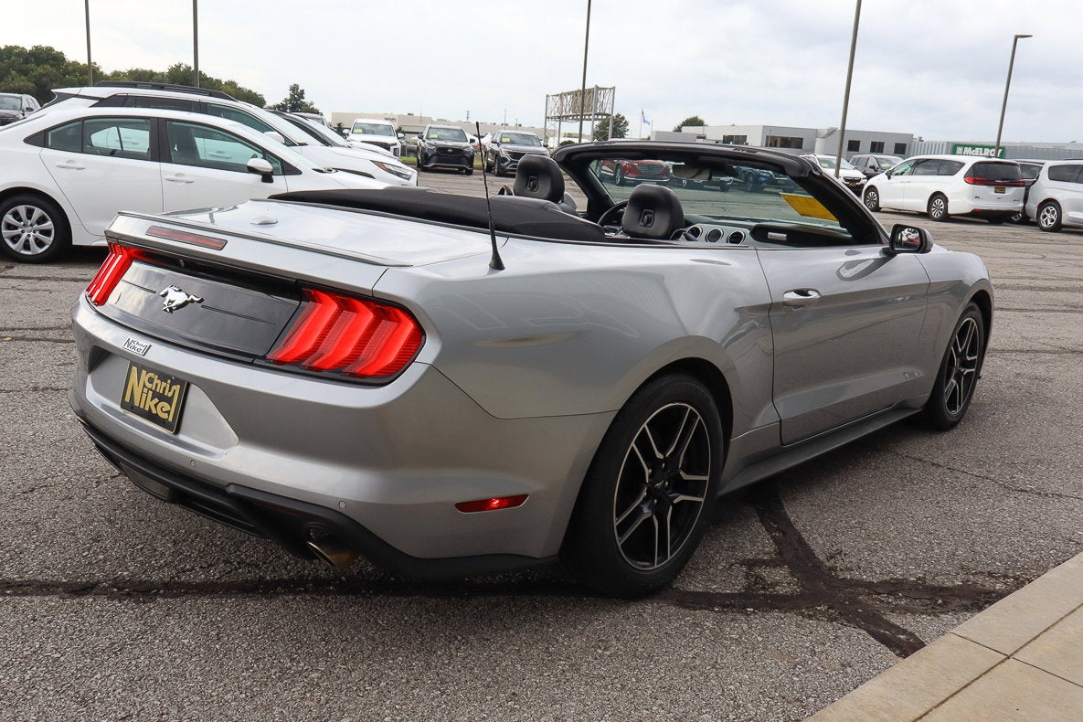 2022 Ford Mustang EcoBoost Premium