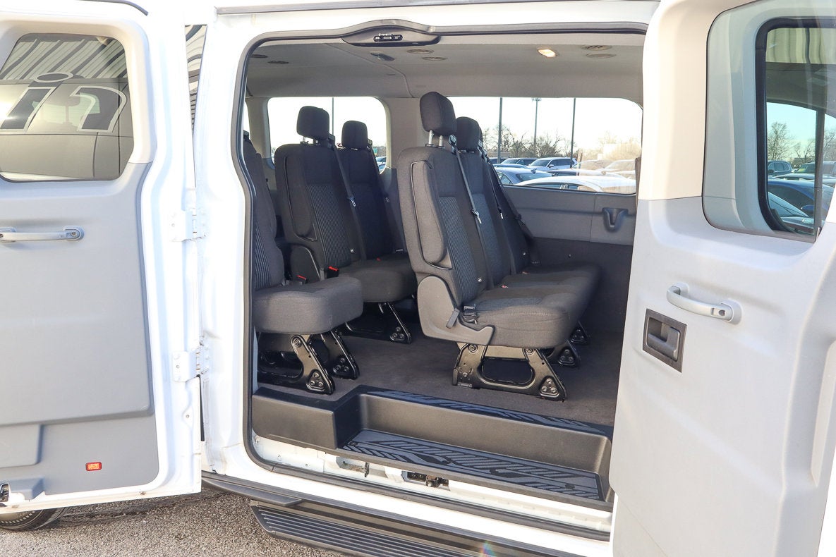 2016 Ford Transit Wagon XLT