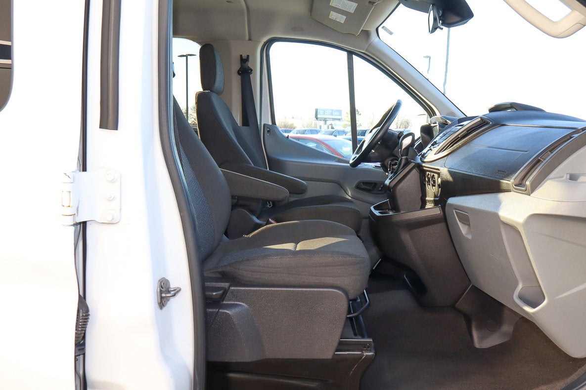 2016 Ford Transit Wagon XLT