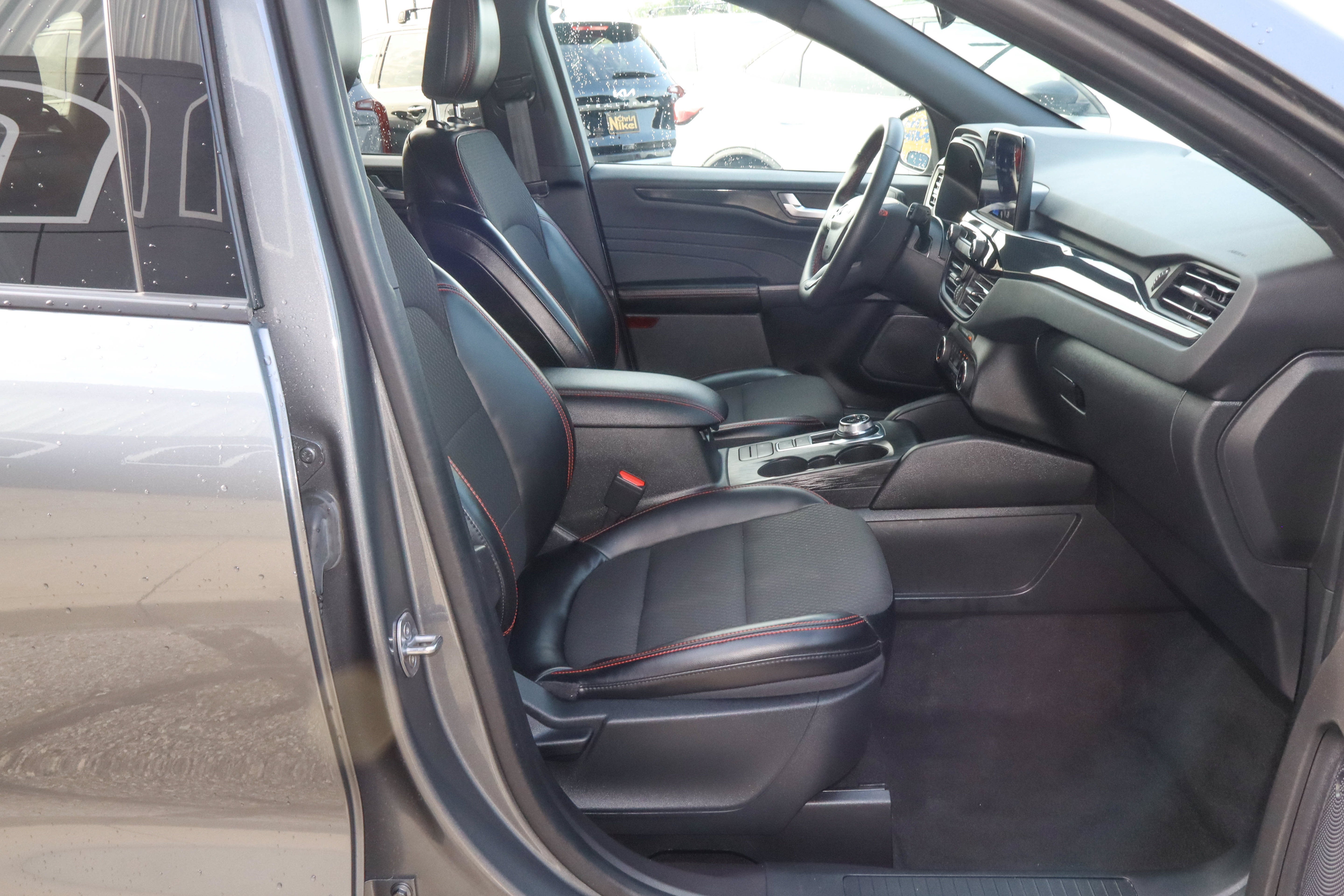 2024 Ford Escape ST-Line FWD