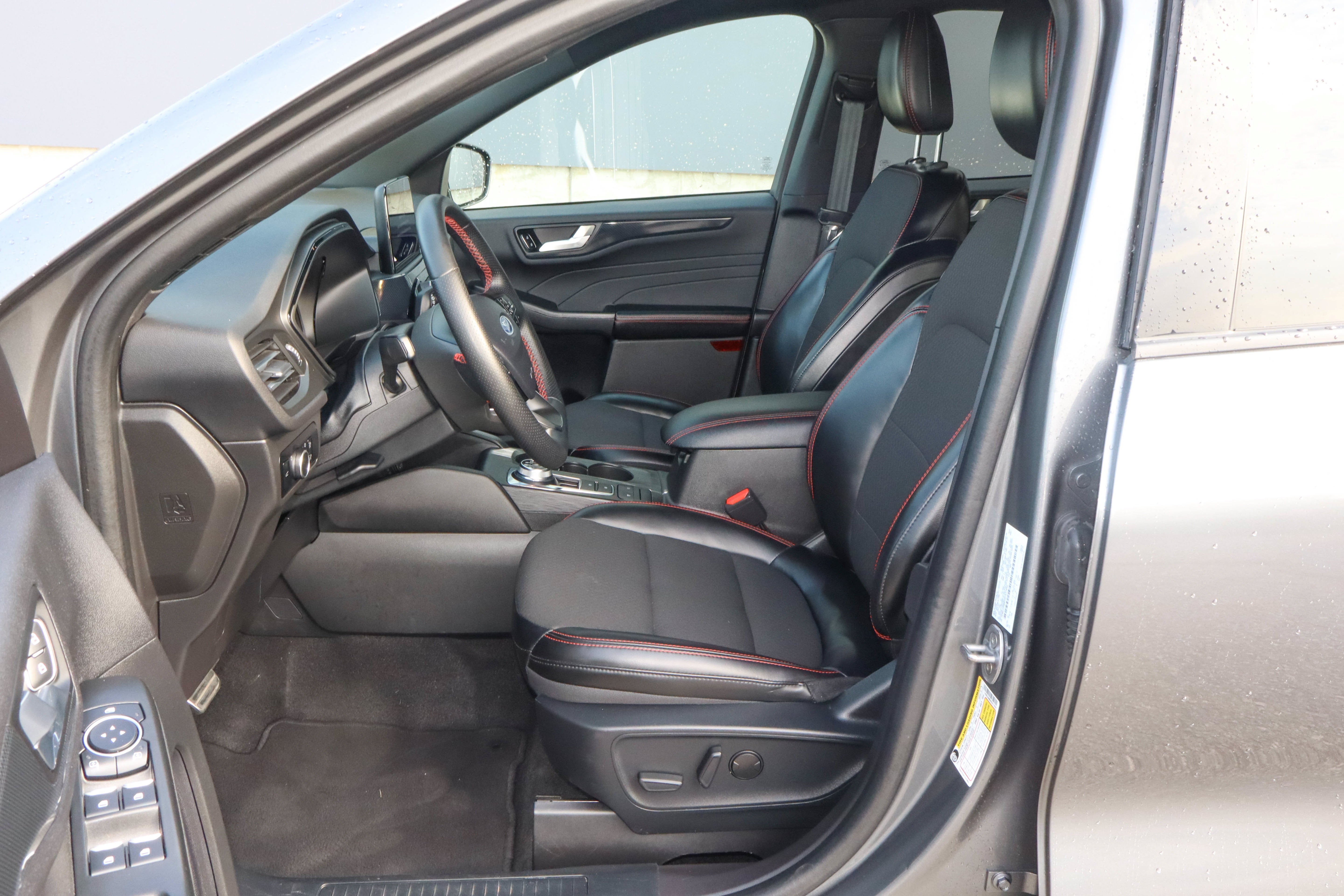 2024 Ford Escape ST-Line FWD