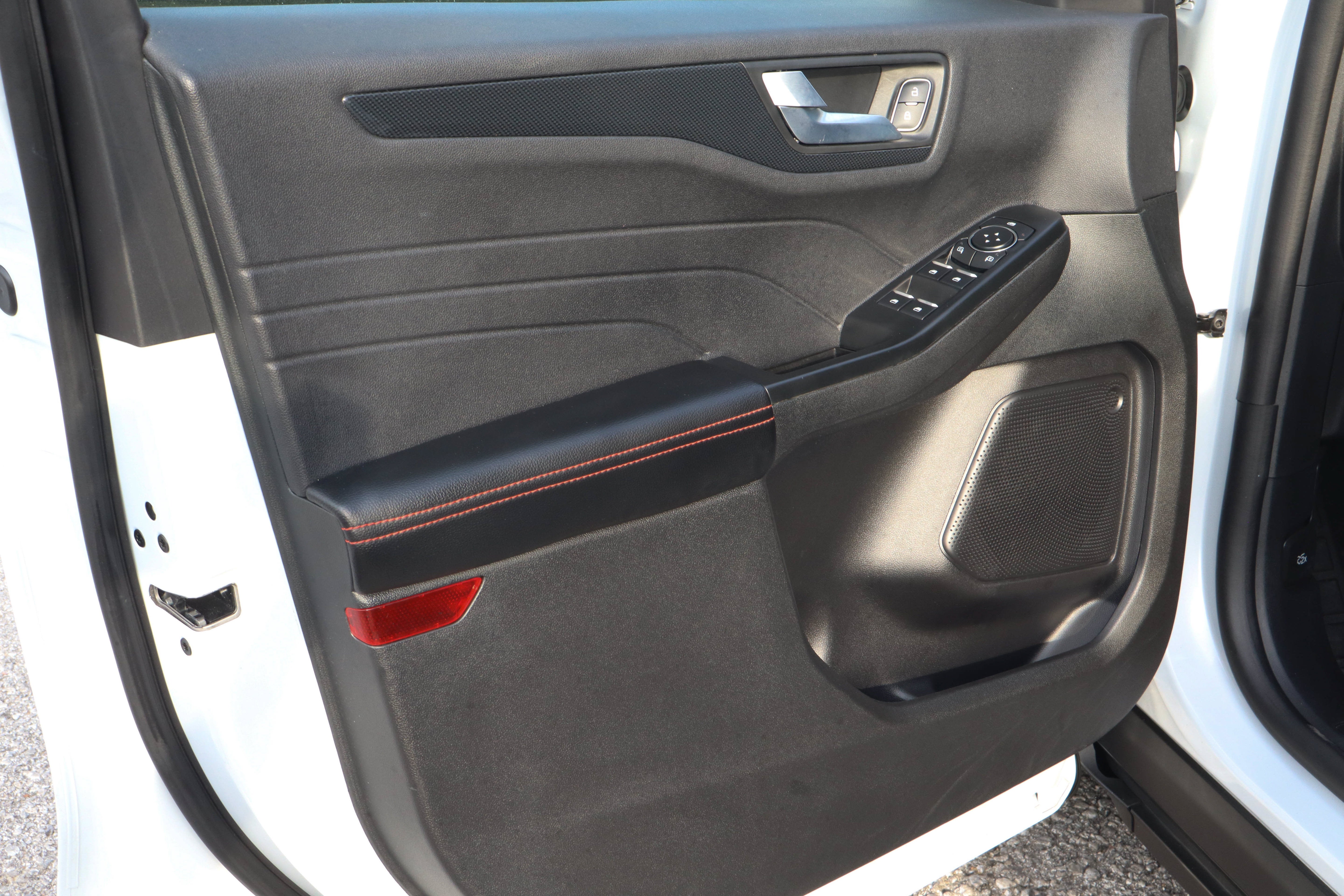 2025 Ford Escape ST-Line FWD