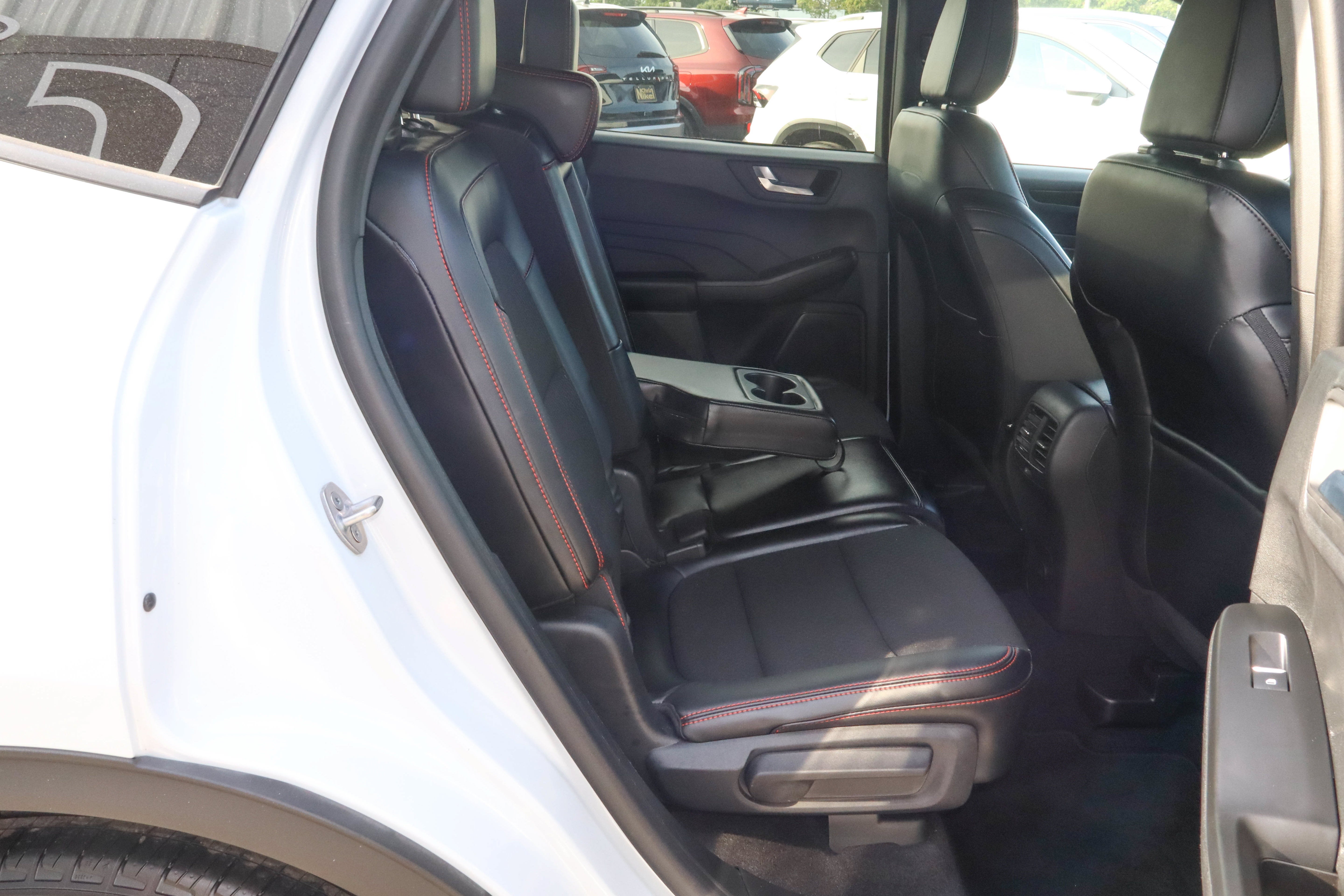 2025 Ford Escape ST-Line FWD