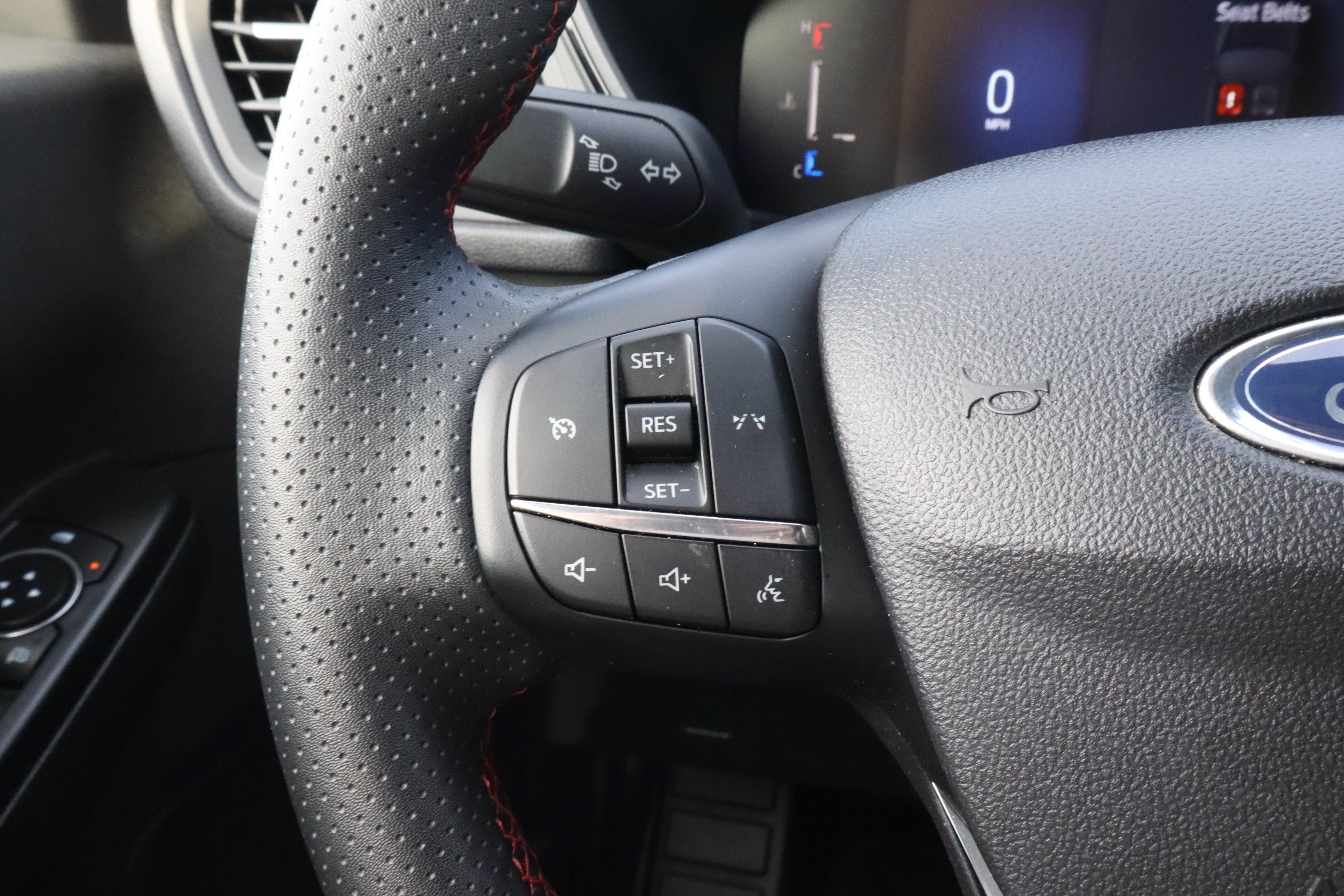 2025 Ford Escape ST-Line FWD