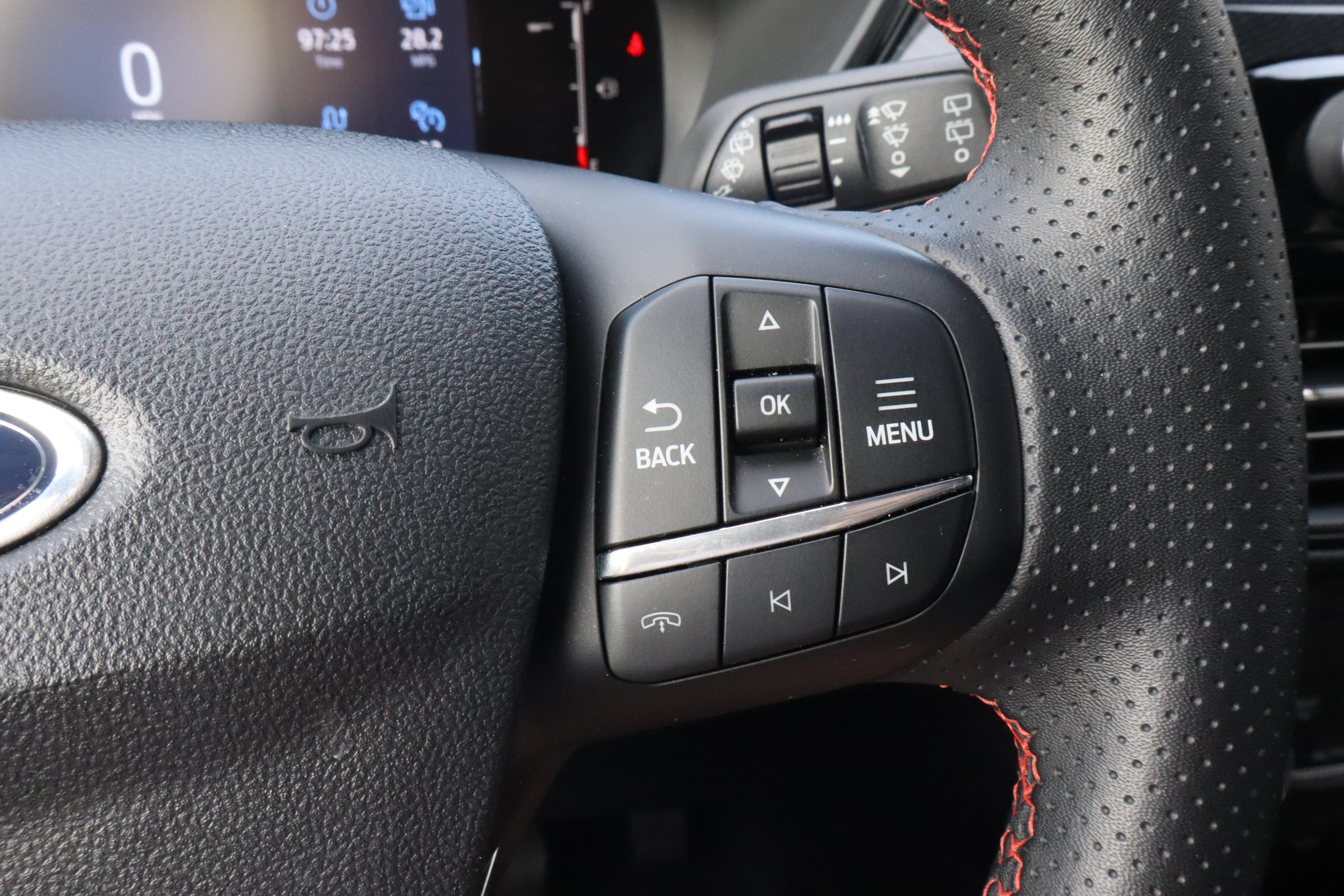 2025 Ford Escape ST-Line FWD