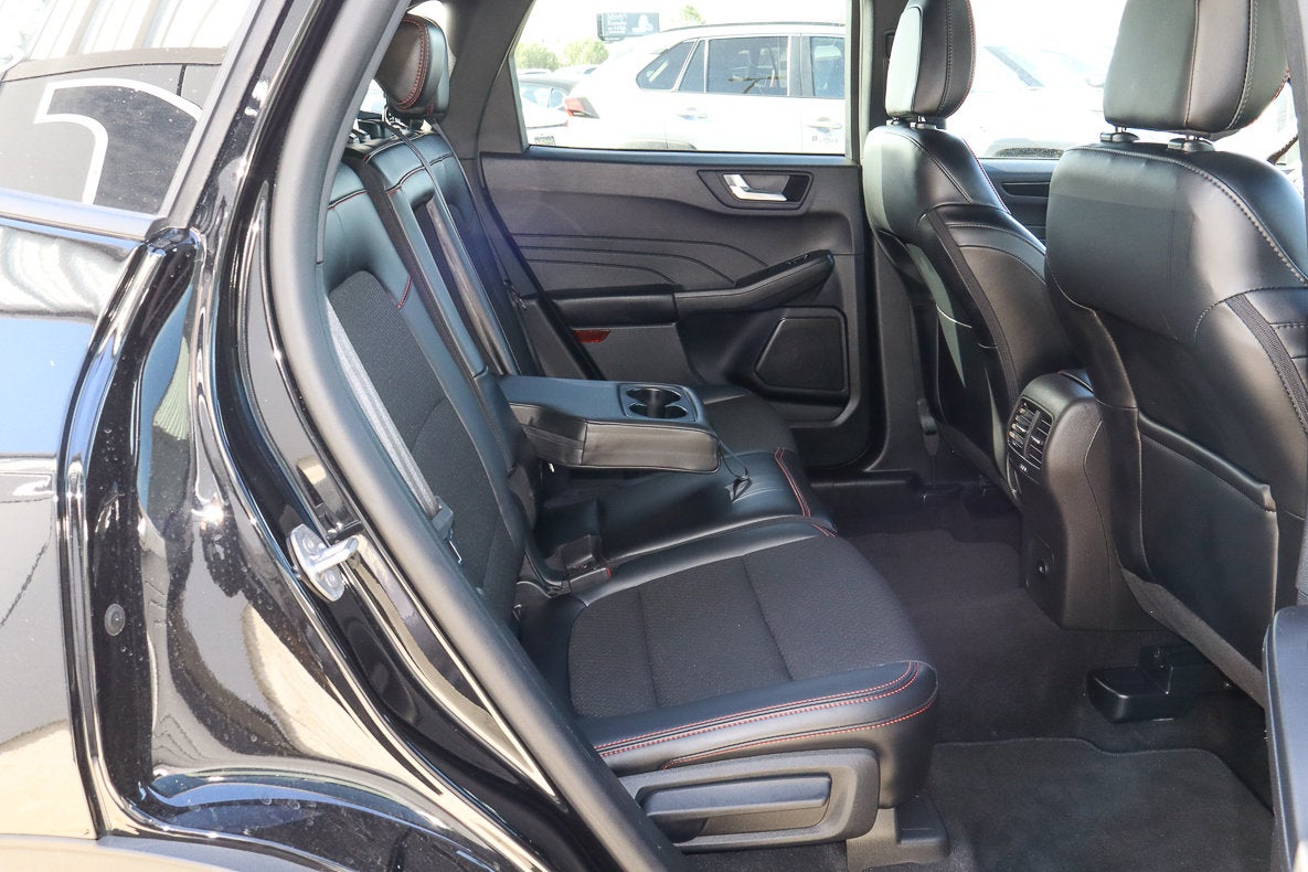 2025 Ford Escape ST-Line AWD