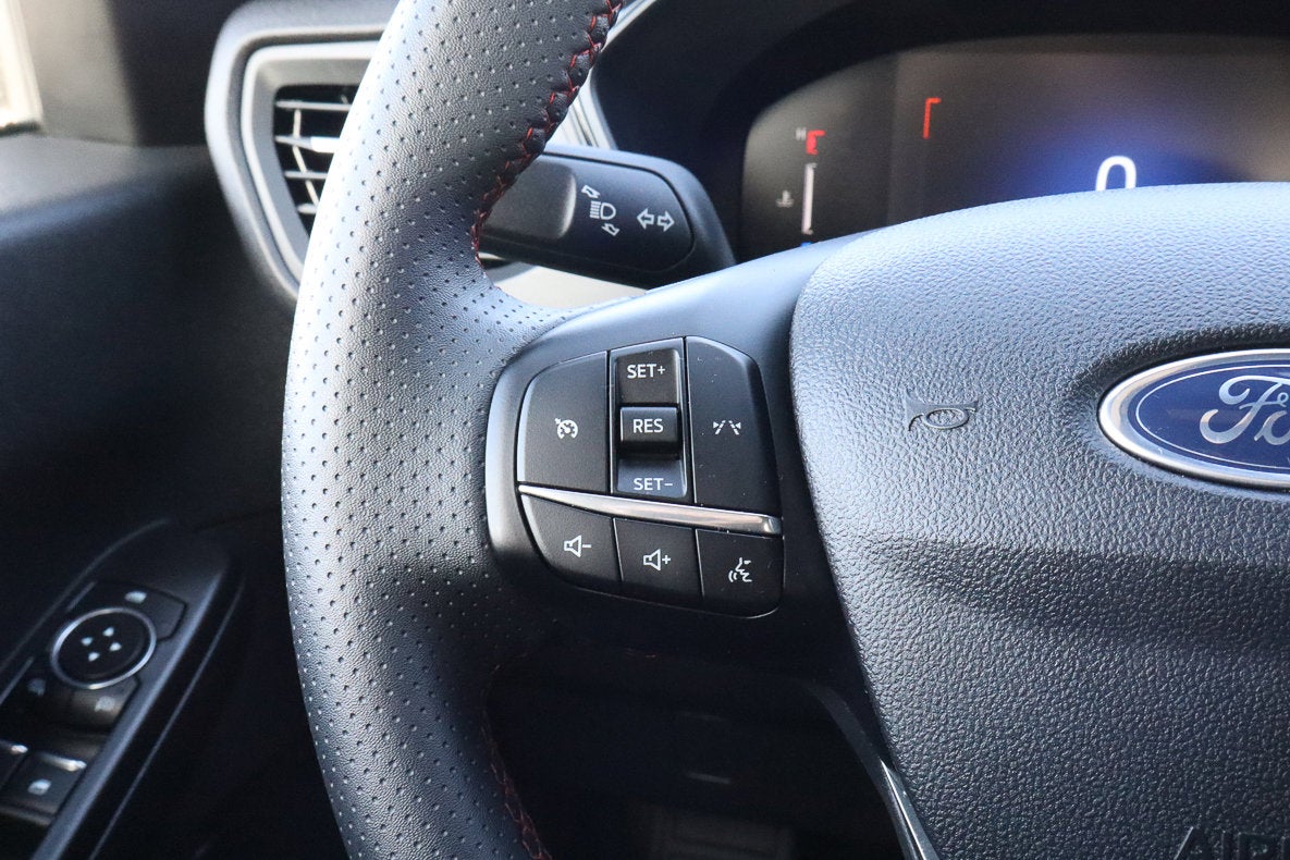 2025 Ford Escape ST-Line AWD