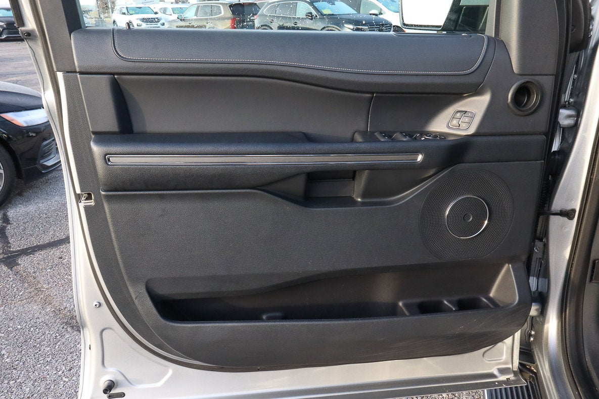 2022 Ford Expedition XLT