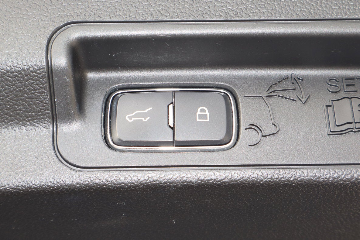 2020 Ford Explorer XLT 4WD