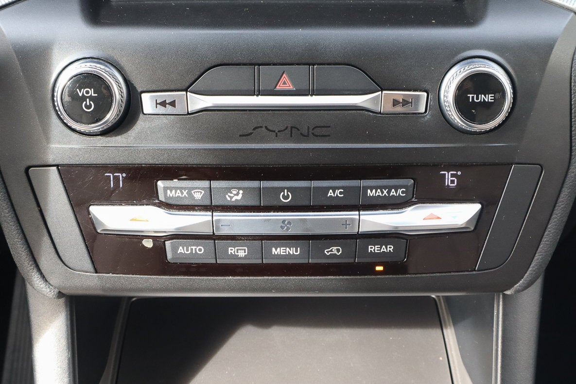 2020 Ford Explorer XLT 4WD